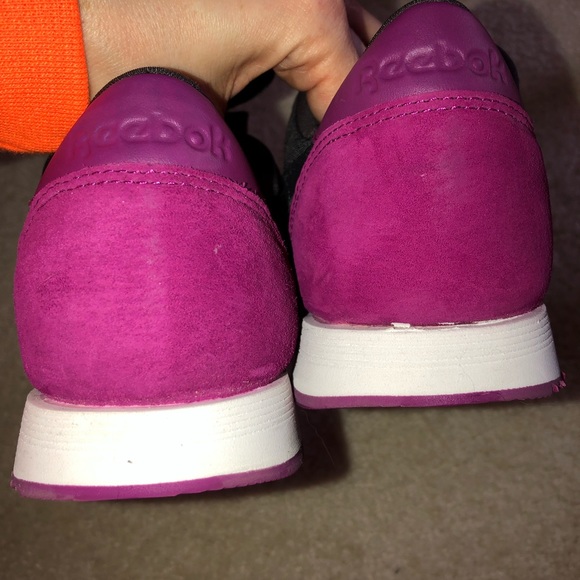 NWOB Reebok 3 tone sneakers - Picture 4 of 6